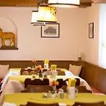 Hotel Gasthof Zum Lamm *