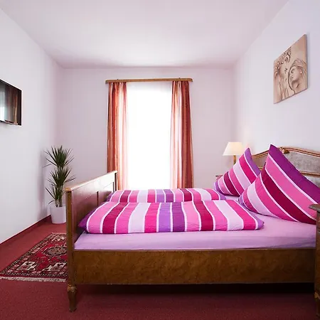 Hotel Gasthof Zum Lamm *