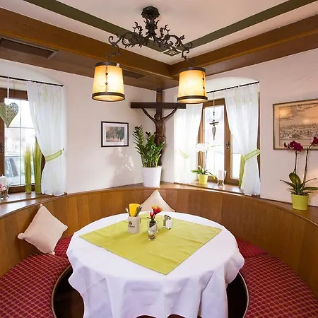 Hotel Gasthof Zum Lamm Garmisch-Partenkirchen