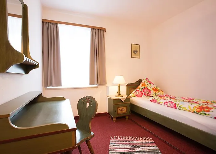 Hotel Gasthof Zum Lamm Garmisch-Partenkirchen